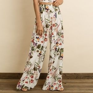 Floral Pleated Culotte Pants (wear w/ top as set)